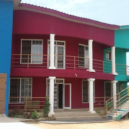 The Accra Backpackers Hostel Dış mekan fotoğraf