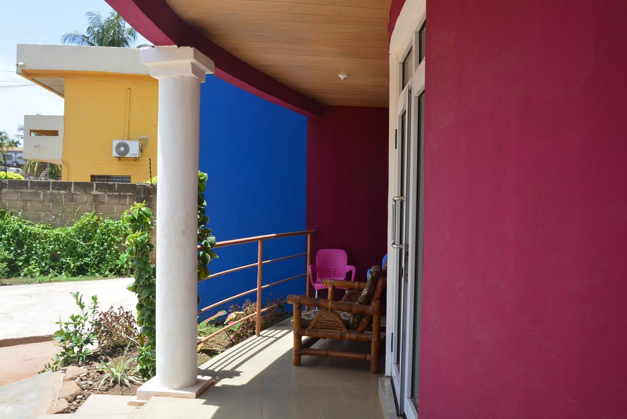 The Accra Backpackers Hostel Dış mekan fotoğraf