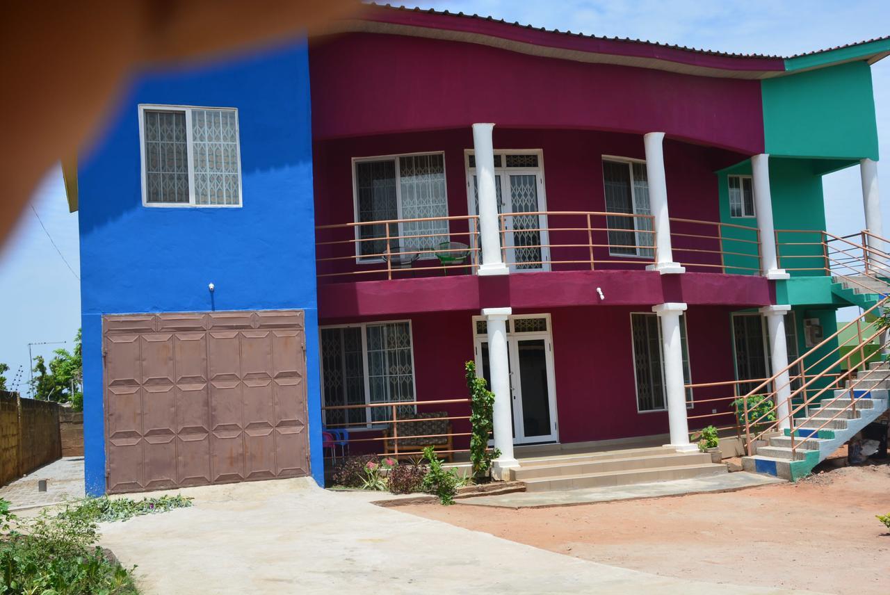 The Accra Backpackers Hostel Dış mekan fotoğraf