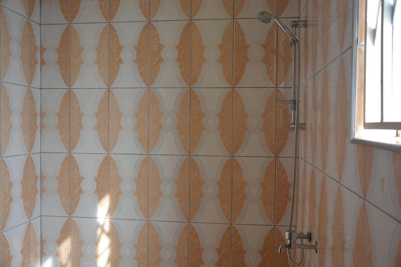 The Accra Backpackers Hostel Dış mekan fotoğraf