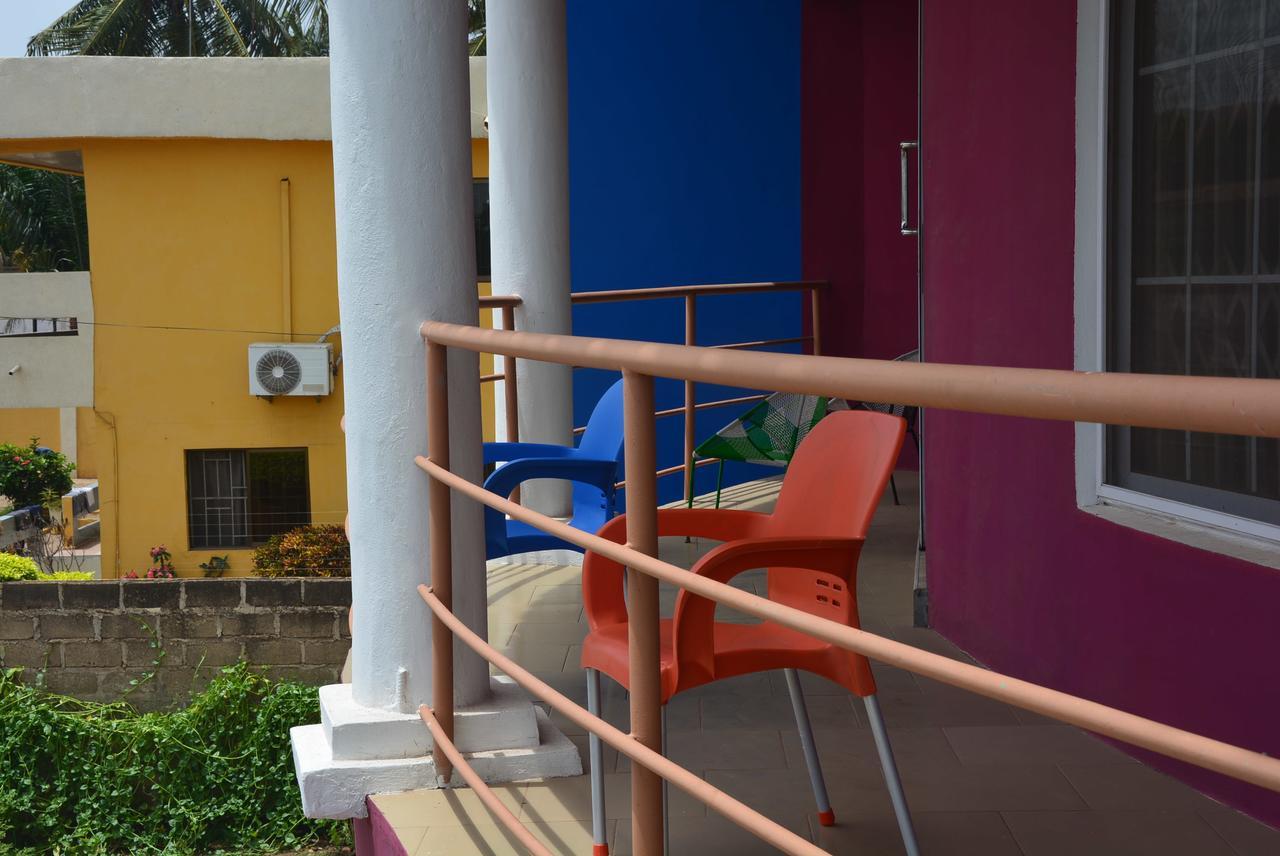 The Accra Backpackers Hostel Dış mekan fotoğraf
